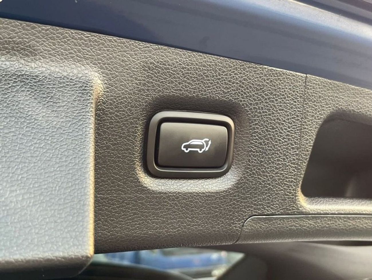 Hyundai Santa Fe 2022 HYUNDAI SANTAFE IMPORTED FROM USA VERY CLEAN CAR INSIDE AND OUT SIDE FOR MORE INFORMATION CONTA