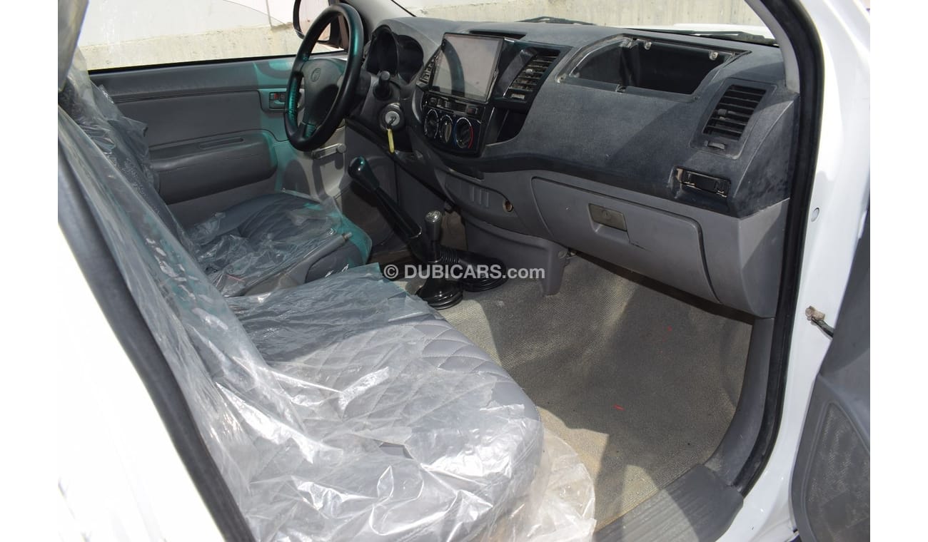 Toyota Hilux Toyota Hilux Pick up 4x4 Diesel, model:2007. Modified to new Shape