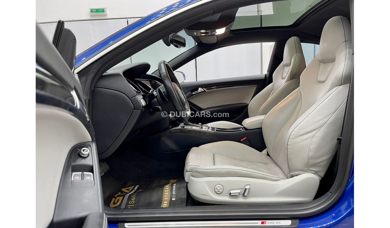 أودي RS5 2015 Audi RS5 Quattro- Full Service History- Warranty- GCC