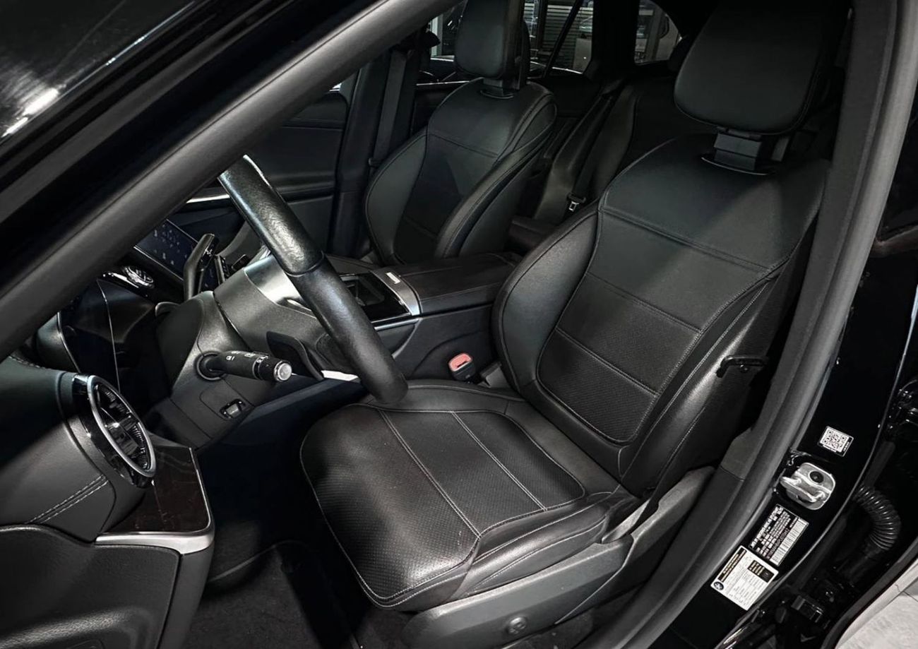 مرسيدس بنز GLC 300