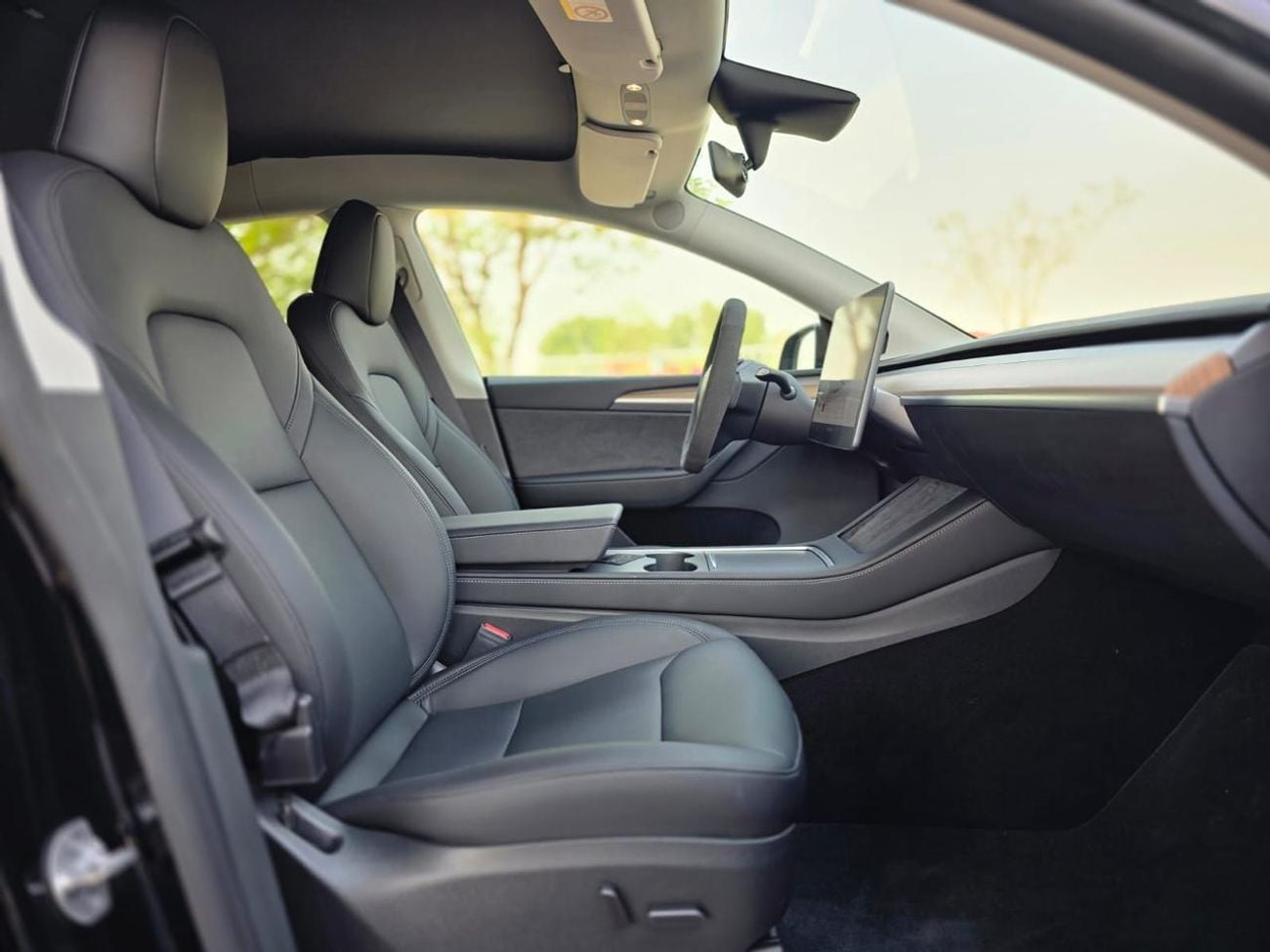 Tesla Model Y Performance (AWD) DUAL MOTOR 2024 GCC LOW MILEAGE WITH TESLA AGENCY WARRANTY IN MINT CONDITION