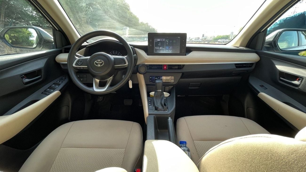 Toyota Yaris 1.5L G| FREE Agency Warranty | Zero Downpayment | Complete Service History