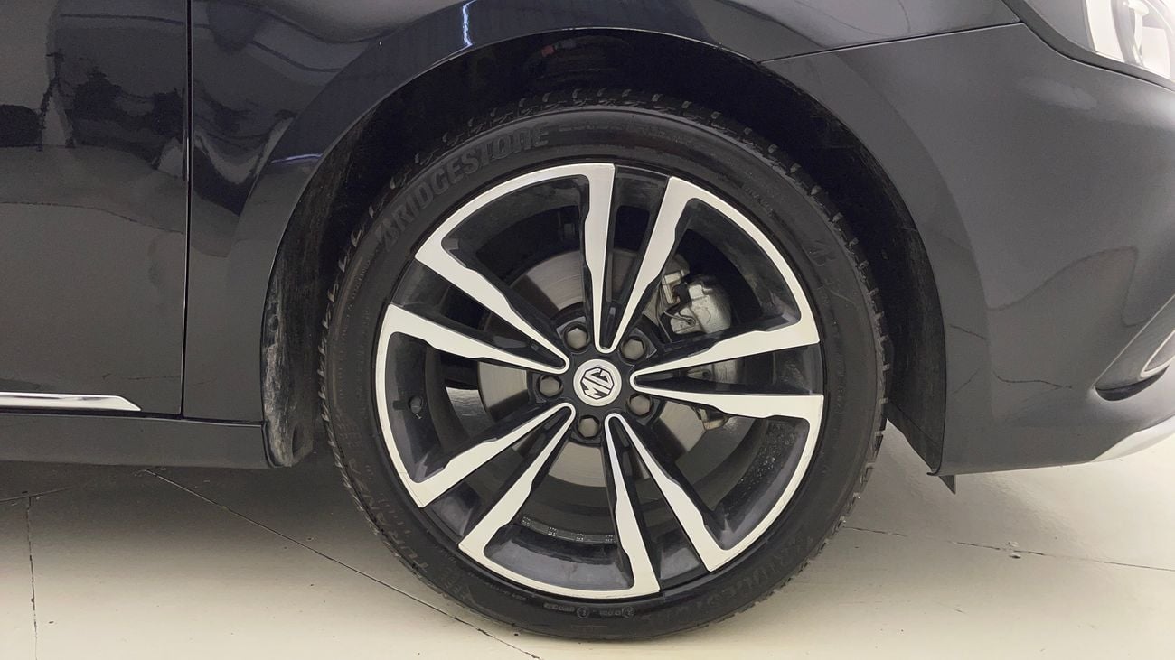 أم جي 6 LUXURY 1.5 | بدون دفعة مقدمة | اختبار القيادة في المنزل