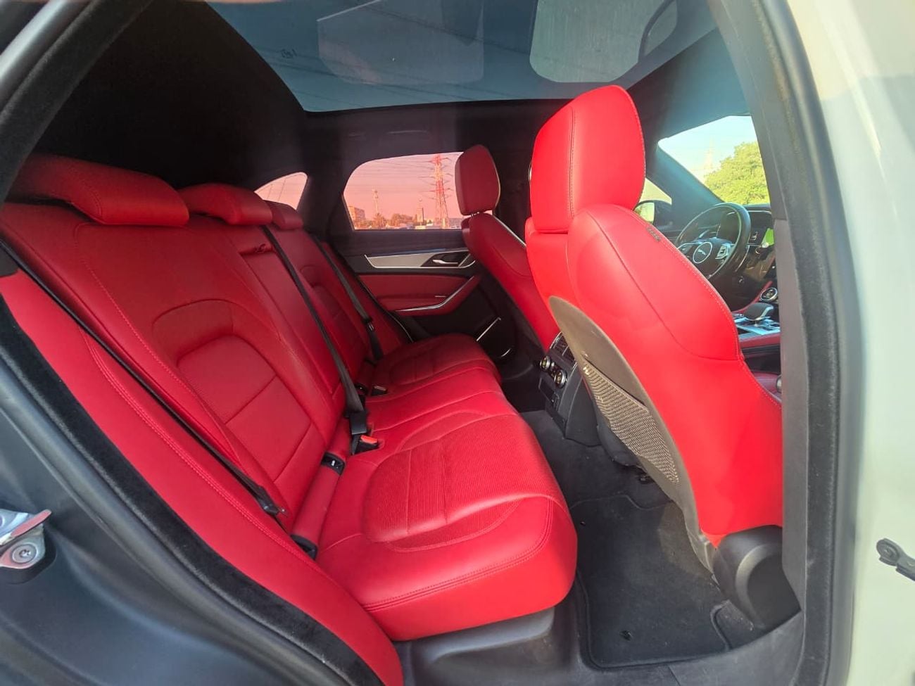 Jaguar F-PACE R-DYNAMIC SE P250 JAGUAR F-PACE R-DYNAMIC 2023 GCC // AWD // ORIGINAL PAINT // FULL CAR PPF // ACCID