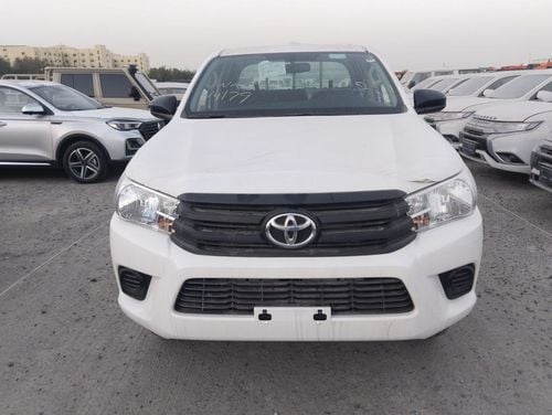 تويوتا هيلوكس TOYOTA HILUX PETROL 2.7L