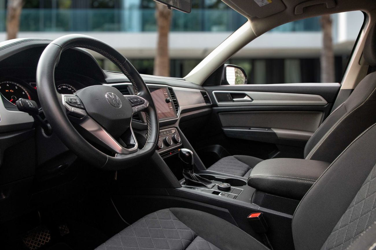 Volkswagen Teramont Trendline | 1,567 P.M | 0% Downpayment | Pristine Condition!