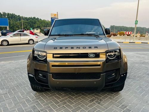 لاند روفر ديفندر 110 HSE P400