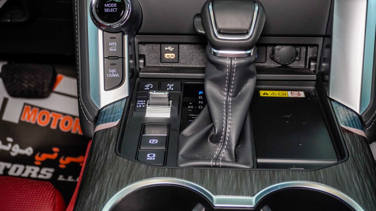 تويوتا لاند كروزر GR Sport 3.5 L V6 Twin Turbo