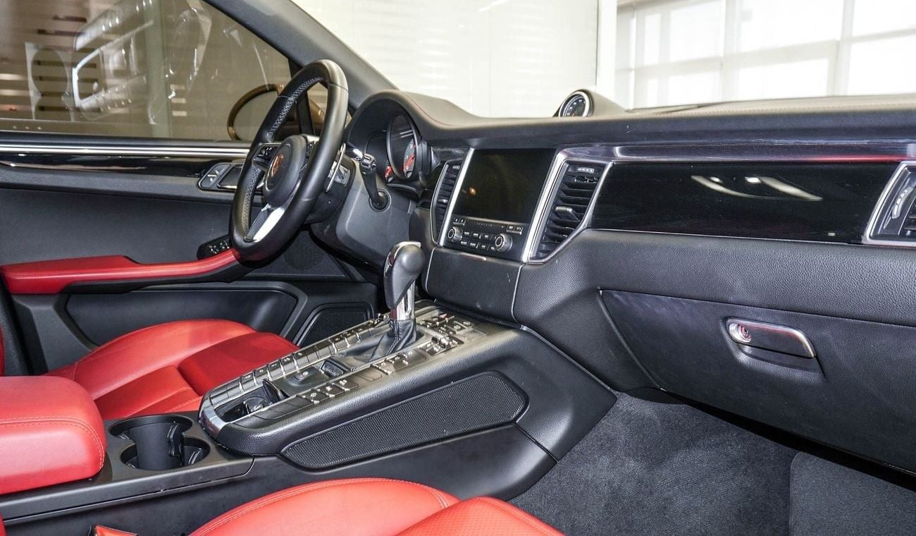 بورش ماكان S