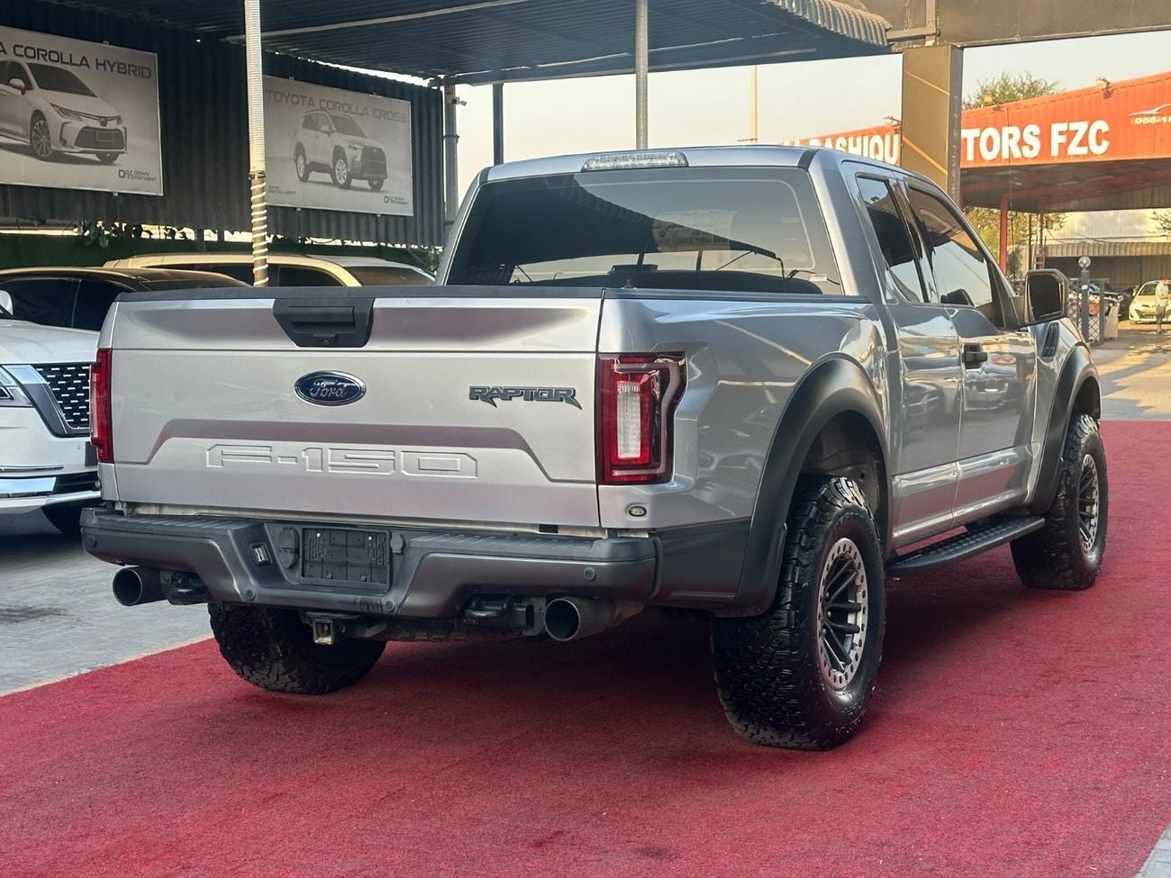Ford F-150 RAPTOR SUPER CAB SVT RAPTOR CREW CAB LUX