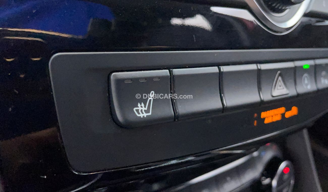 Infiniti Q30 Lexue 1600