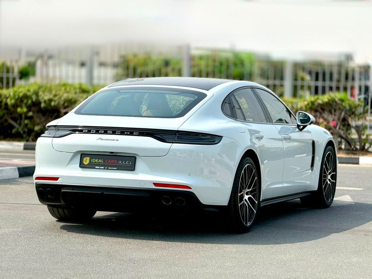Porsche Panamera STD