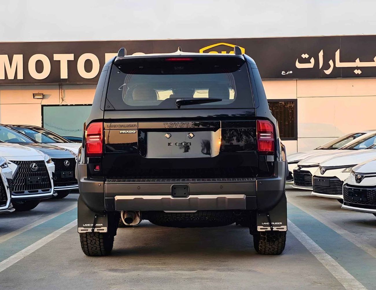 Toyota Prado ADVENTURE TURBO / 2.8L V4 DIESEL / RADAR / POWER SEATS / LEATHER SEATS (CODE # PADVH1)