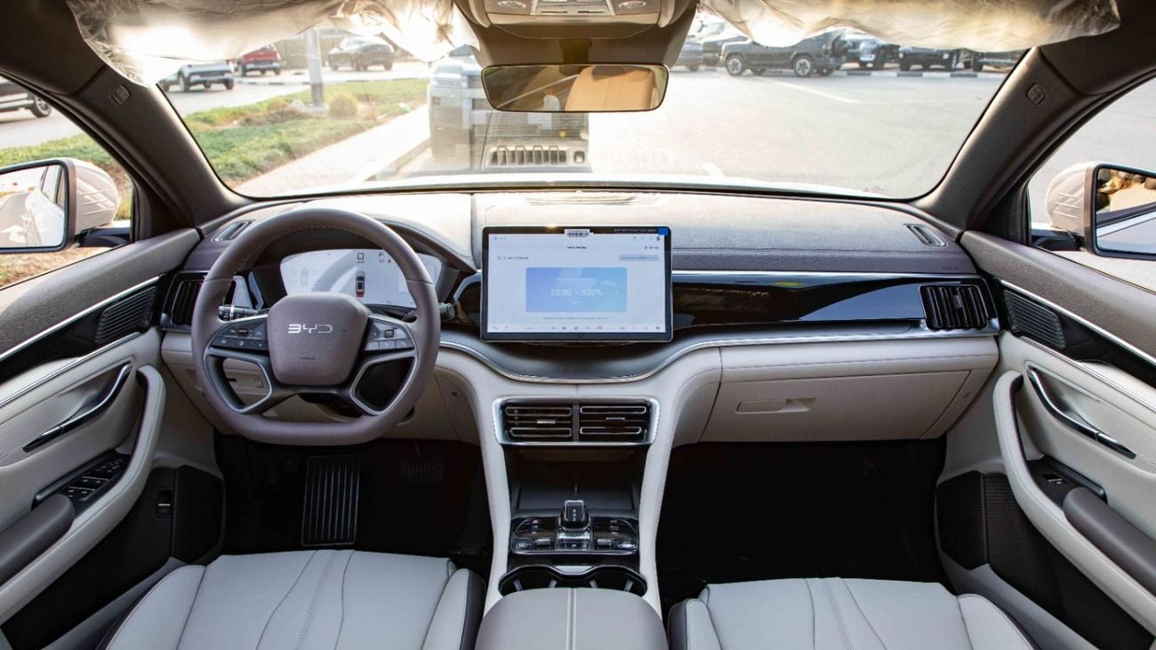 بي واي دي سونغ بلس EV 520KM LUXURY EDITION | 2025 | Ready Stock Limited QTY | 3 Years Warranty