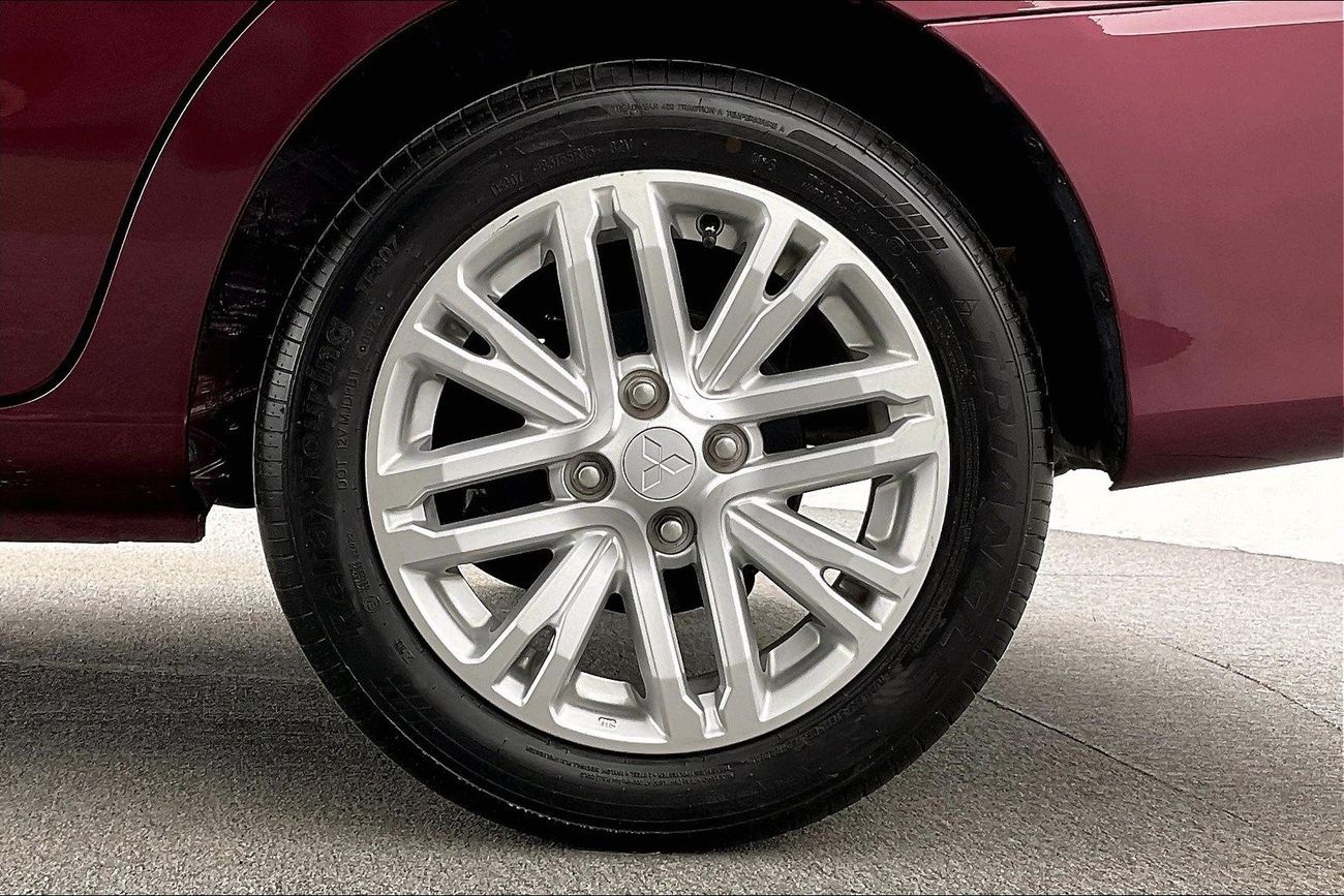 نيسان صني SV | ضمان مجاني لمدة عام | 0 دفعة أولى