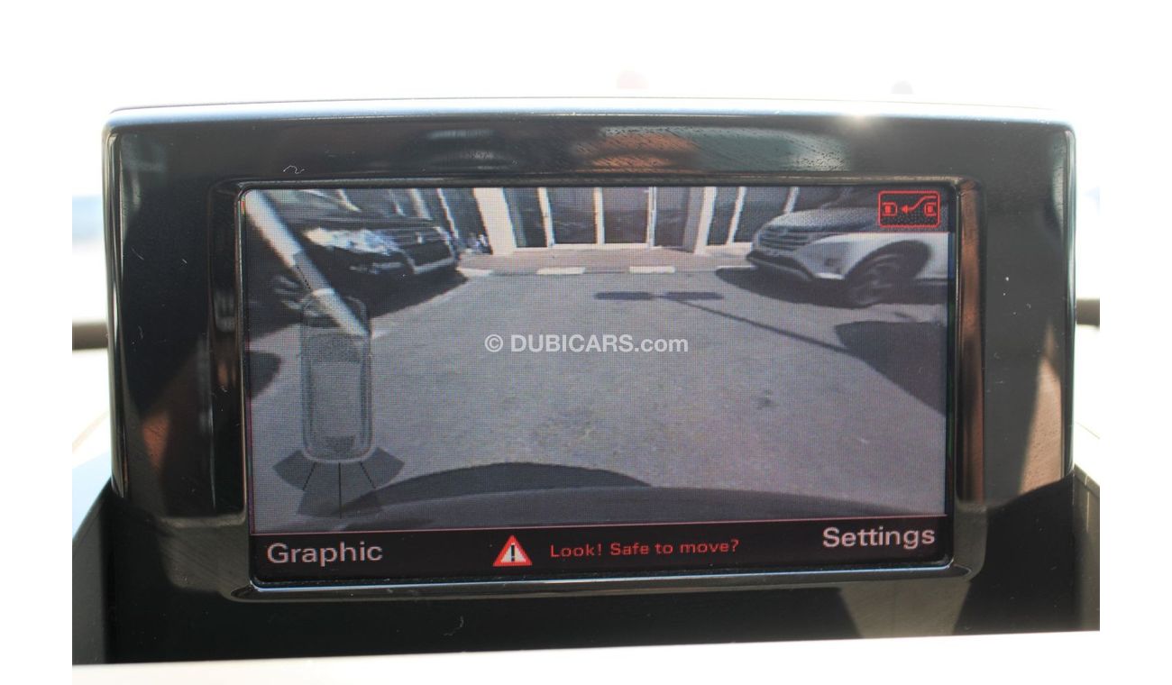 أودي Q3 Std خالية من الحوادث - خليجي - رقم 2 - السيارة بحالة ممتازة من الداخل والخارج