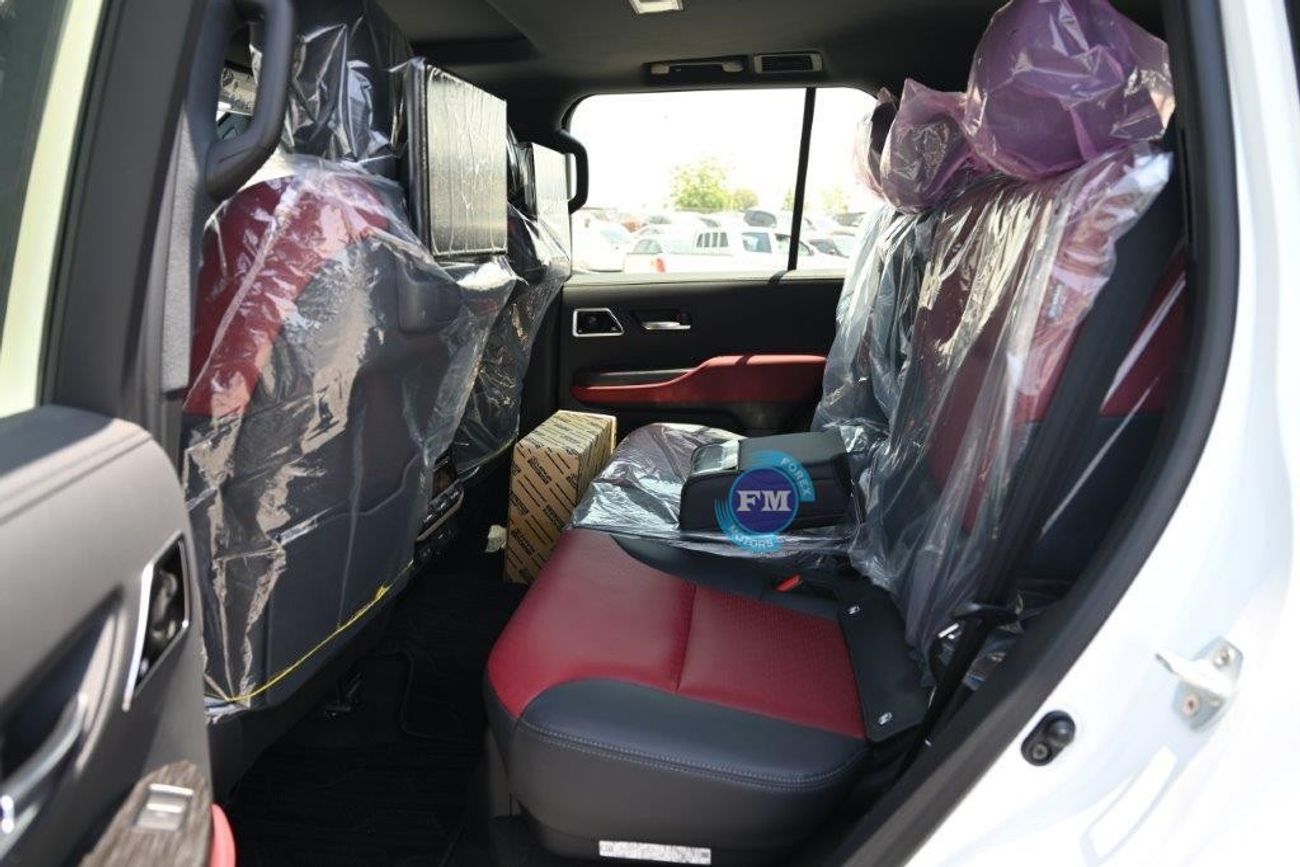 Toyota Land Cruiser VXR V6 3.3L Diesel 7 Seat Automatic