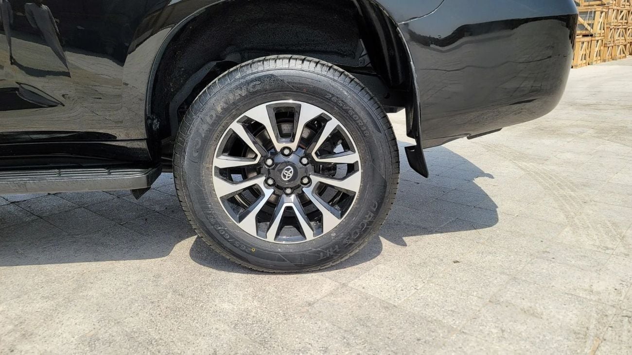 تويوتا هيلوكس 4x4 Diesel Right Hand Drive ( Export Only)