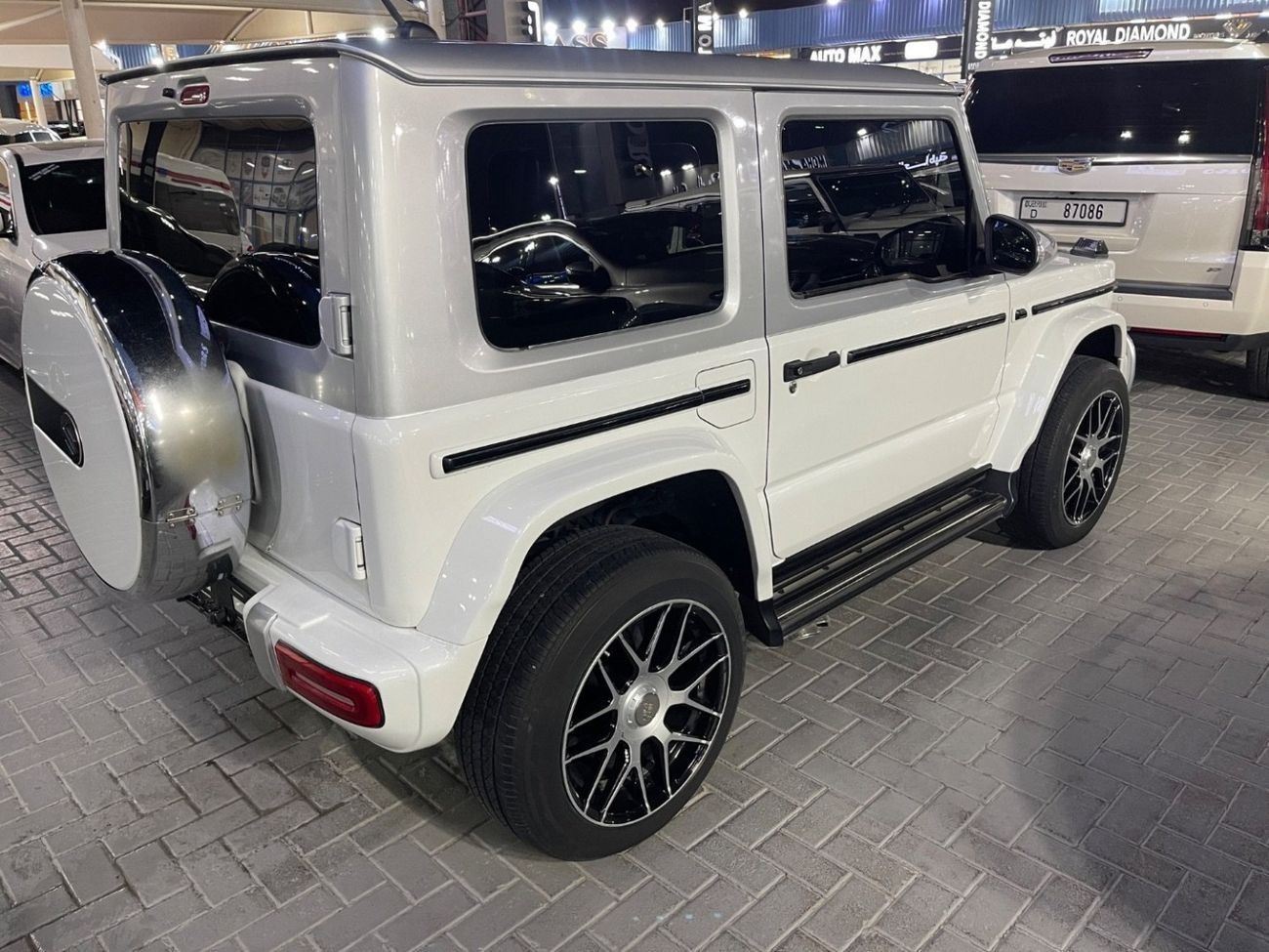 سوزوكي جيمني GLX 1.5L (3-Doors)