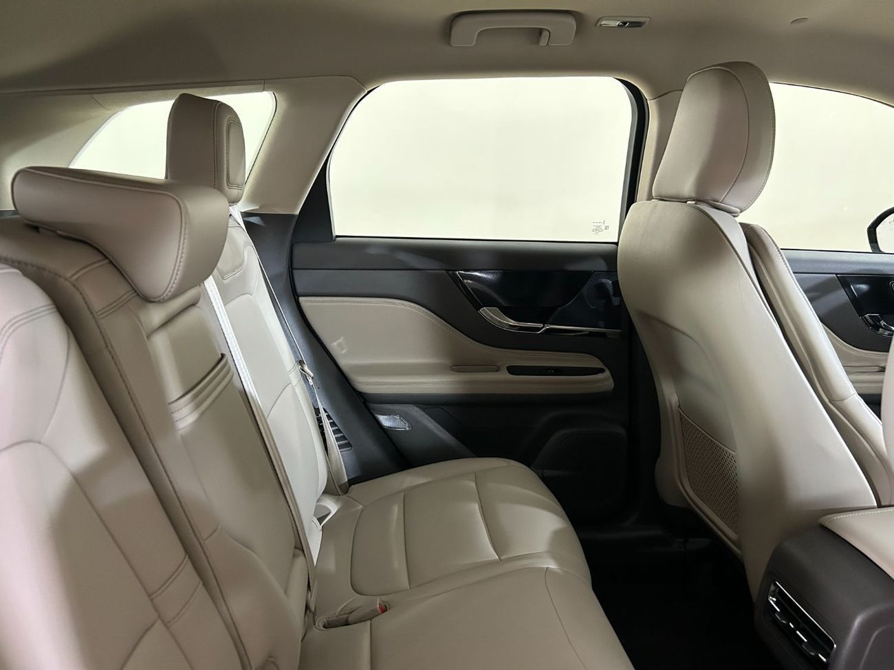 لينكولن كورساير COR124 / FREE Insurance + Registration / AL TAYER MOTORS / AL QOUZ SHOWROOM
