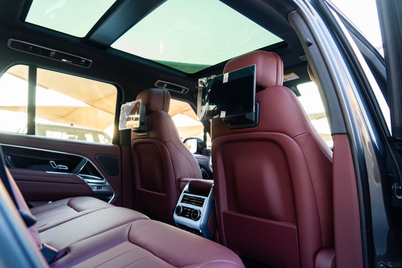 لاند روفر رينج روفر HSE 400 | Full Option | 3.0L | V6 | 2025