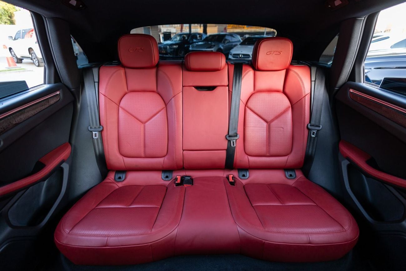 Porsche Macan GTS 3.0L (360 HP)