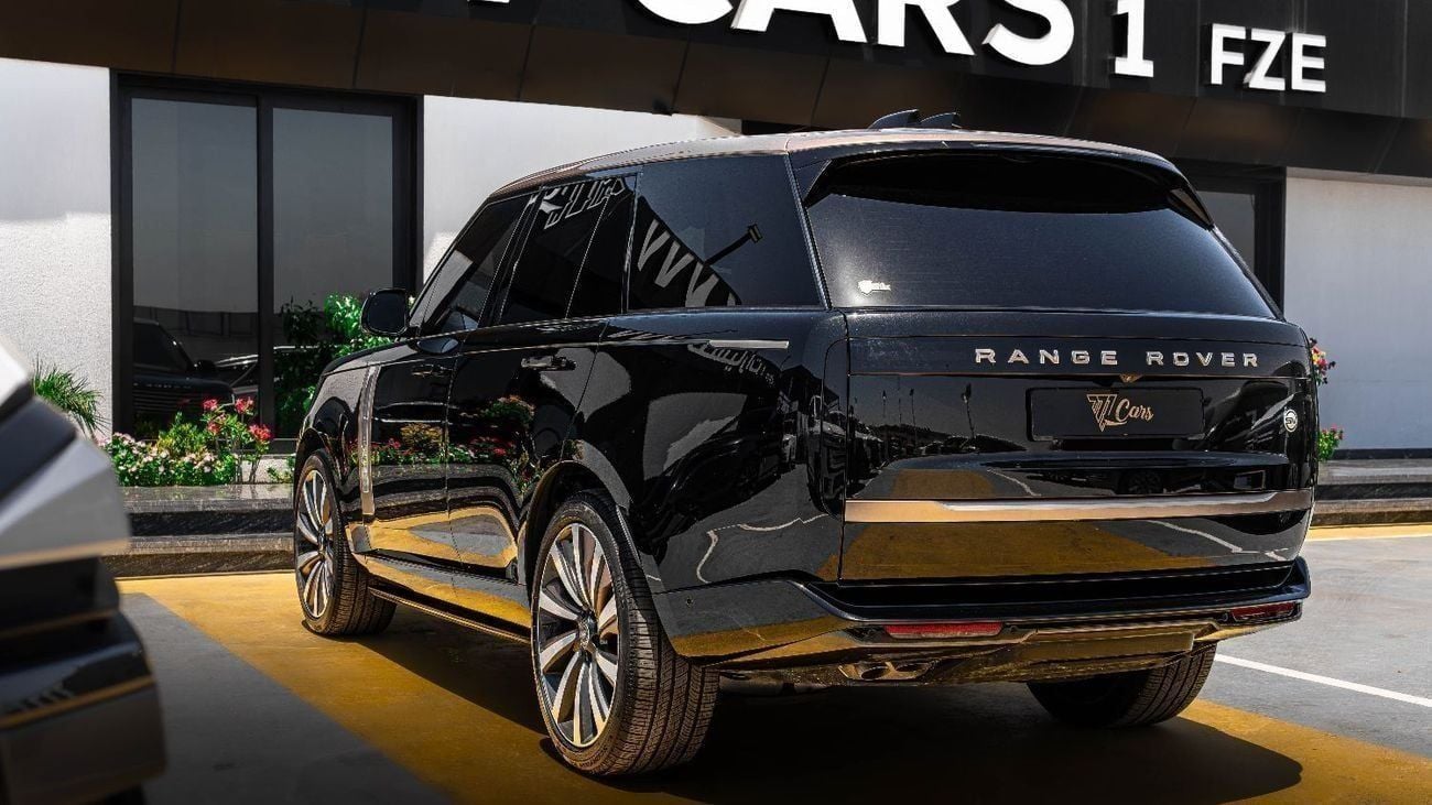 لاند روفر رينج روفر SV P615 SWB 2025 Range Rover P615 SWB | 4.4L Twin-Turbo V8 | 615 PS | Al Tayer Warranty & Service