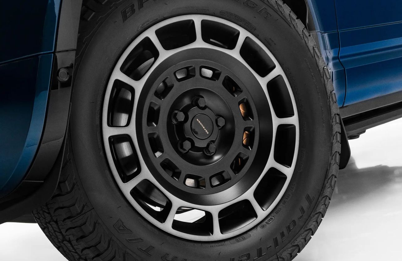 Land Rover Defender 4.4L V8 Twin-Turbo Mild Hybrid Engine | Warranty