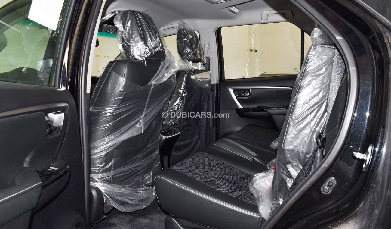 Toyota Fortuner 2023 Toyota Fortuner 4x4 4.0 High Option P AT | Climate Control + Cruise Control + Rear Cam + Diff L