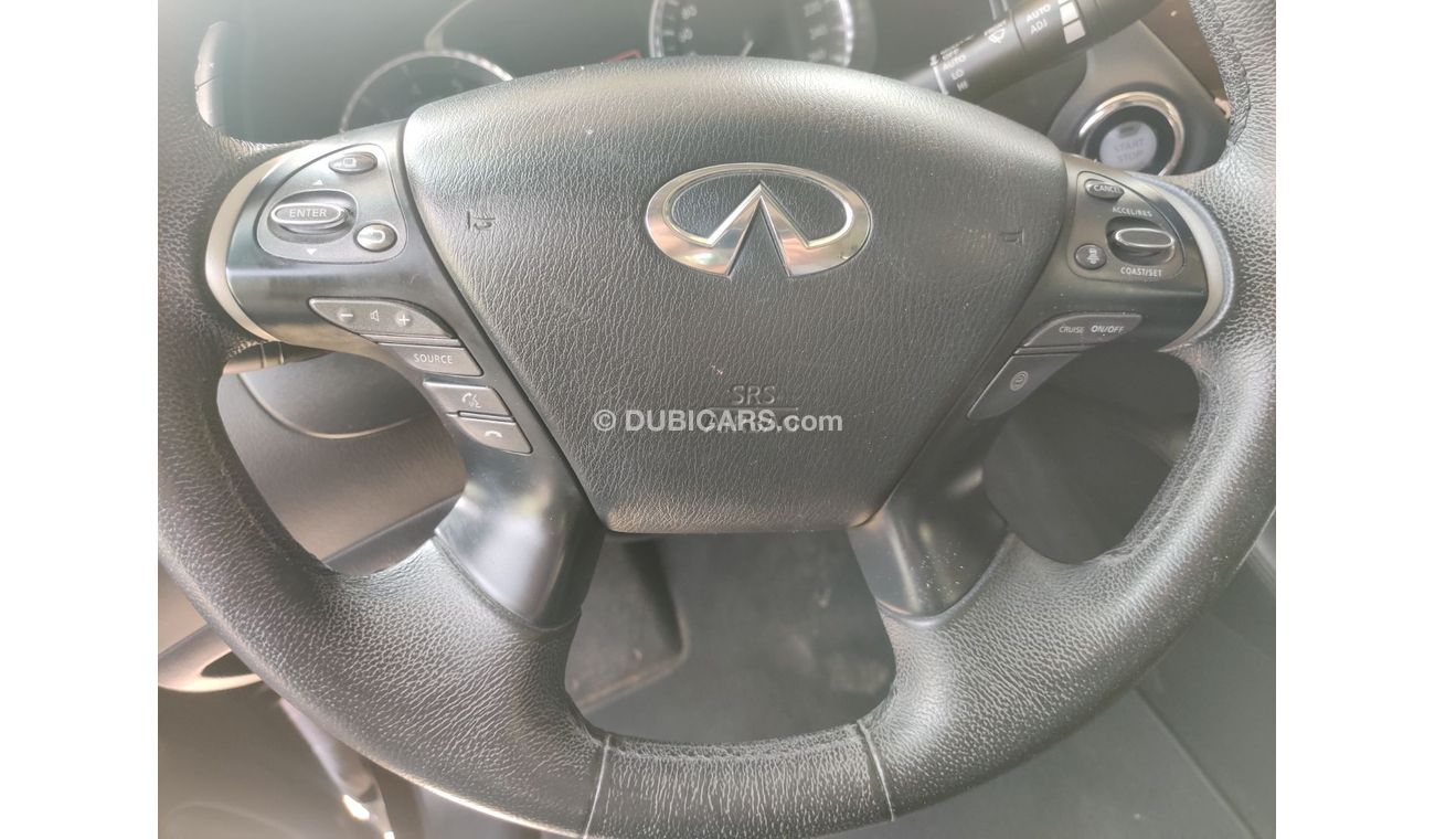 إنفينيتي JX35