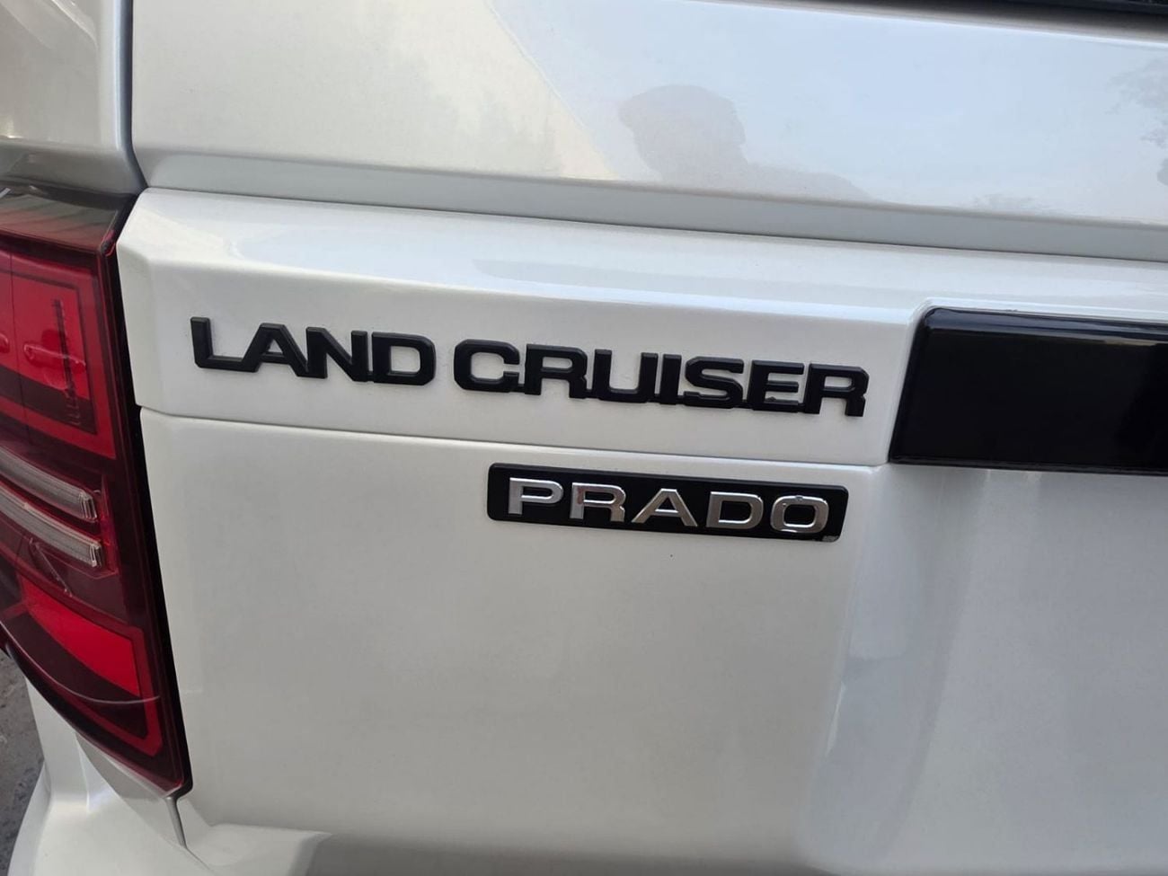 Toyota Prado KAKADU TOYOTA PRADO 2025 WHITE 4WD AT DIESEL = RIGHT HAND