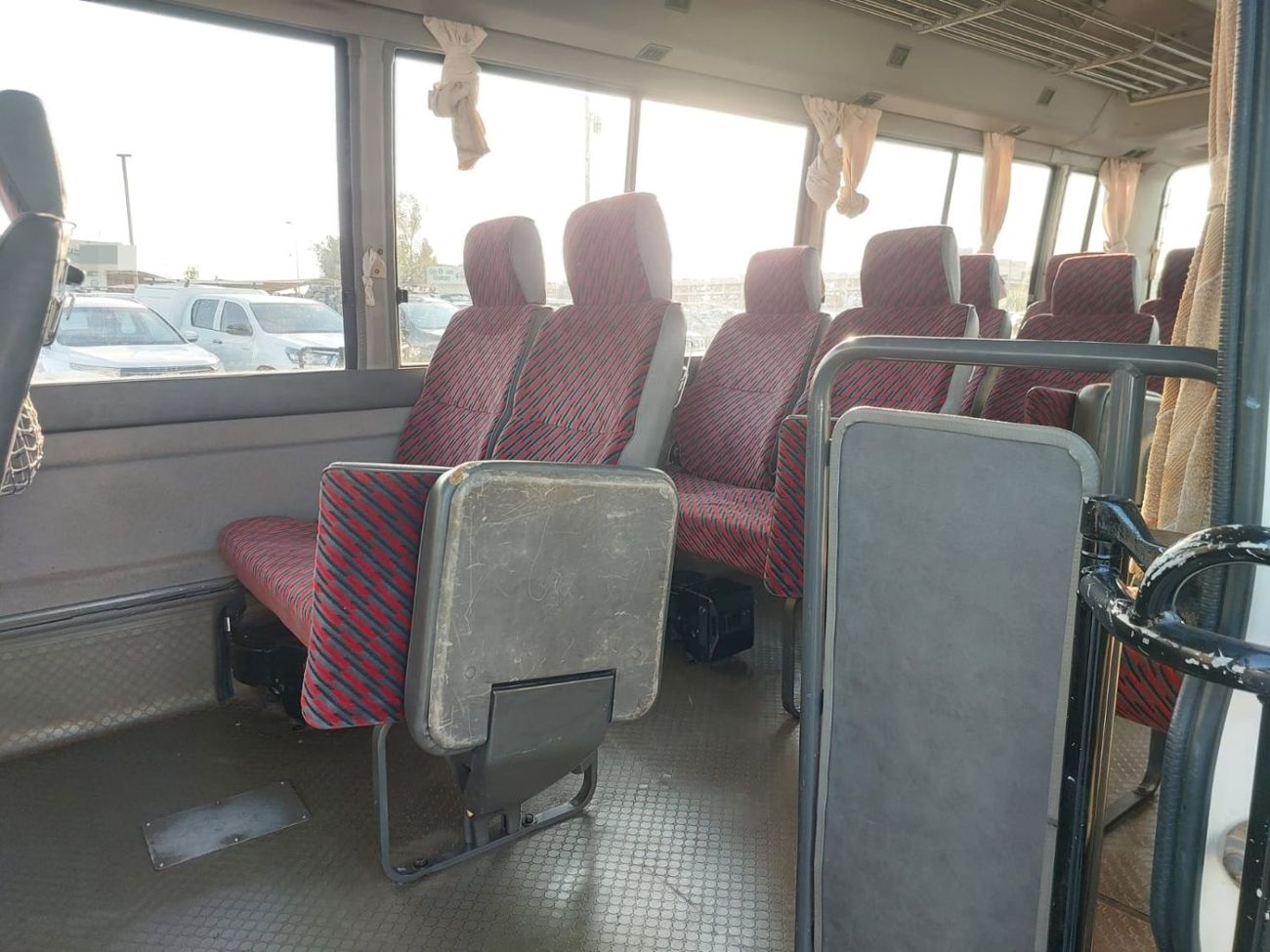 Mitsubishi Rosa MITSUBISHI ROSA BUS RHD 1995 MODEL 3.9 L DIESEL AUTOMATIC(PM30430)