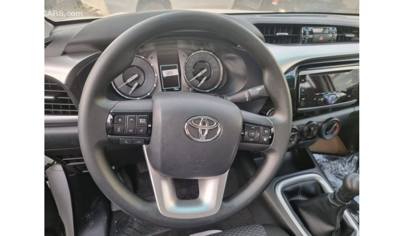 Toyota Hilux 2.4L Diesel M/T Double Cabin Pickup