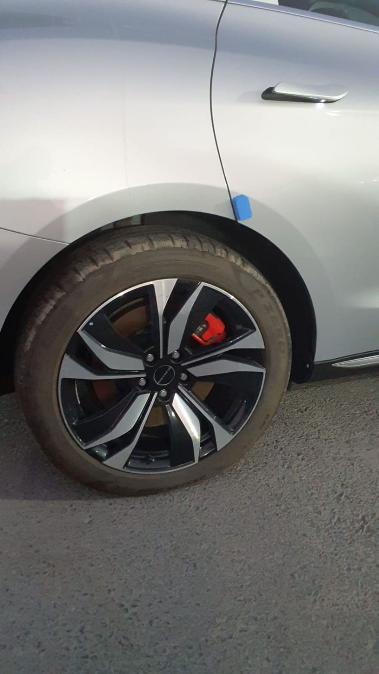 سيريس 5 SERES 5 EV GCC 4WD 483KM WLTP