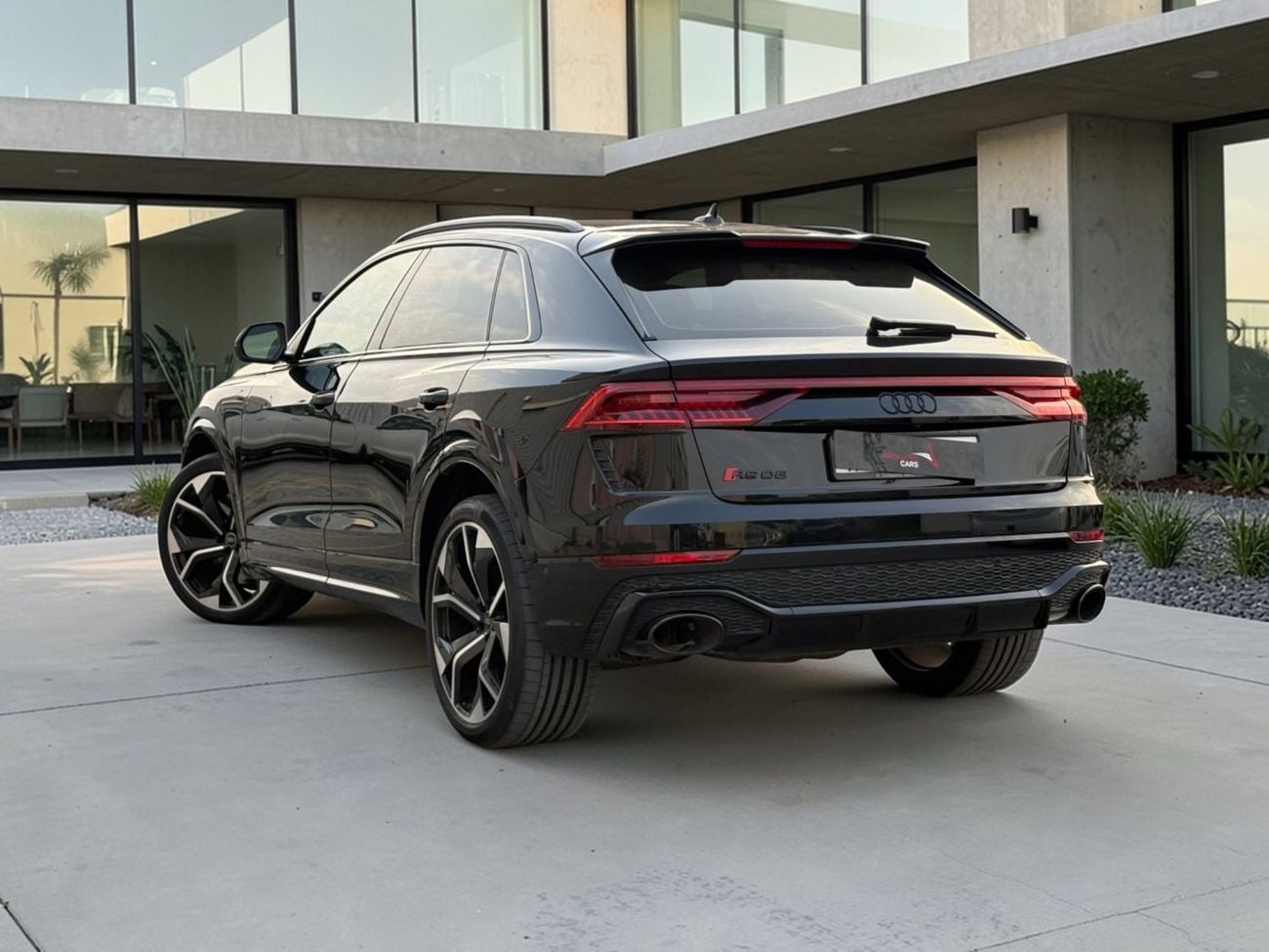 Audi RSQ8 TFSI quattro 4.0L AED 8,700 P.M | 0% DOWN PAYMENT | AUDI RS Q8 | 4.0L V8 4WD | 2023 | GCC SPECS