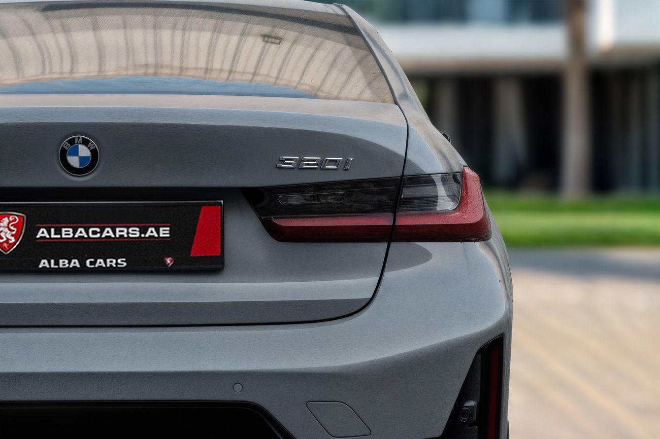 BMW 320i 320i M-Kit | 3,428 P.M | 0% Downpayment | BMW 3 Series M-Kit!