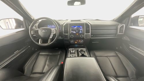 فورد إكسبيديشن 3.5 XLT AUTO NAV LTHR | شامل الضمان | 0 ﺪﻔﻋﺓ ﺃﻮﻟﻯ