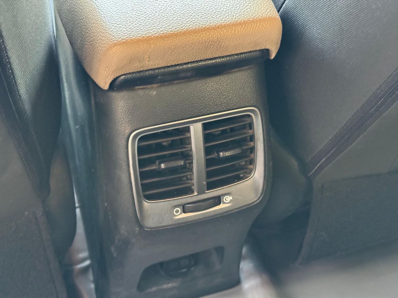 هيونداي أكسنت GL 1.6L (123 HP) GL 1.6L V4 / REAR SENSORS / REAR AC / IN PERFECT CONDITION / ECO CAR