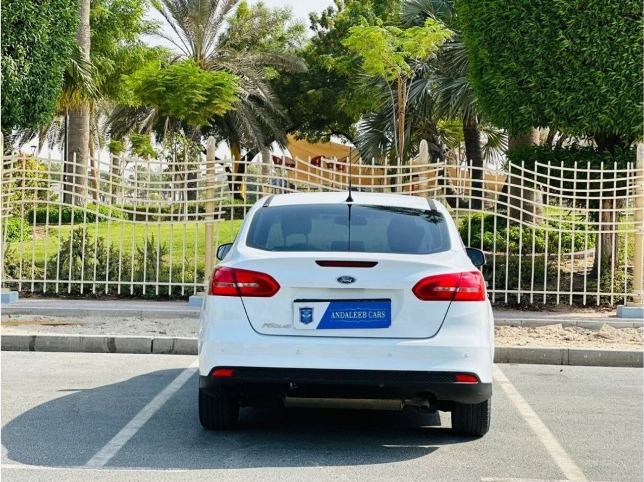 Ford Focus Ambiente 280PM || FORD FOCUS || 1.6 V4 FWD || 0% DP || GCC || WELL MAINTAINED