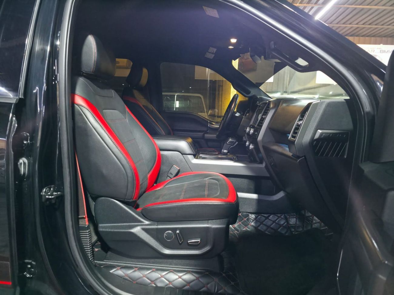 Ford F 150 Lariat Luxury Pack 5.0L (396 HP)