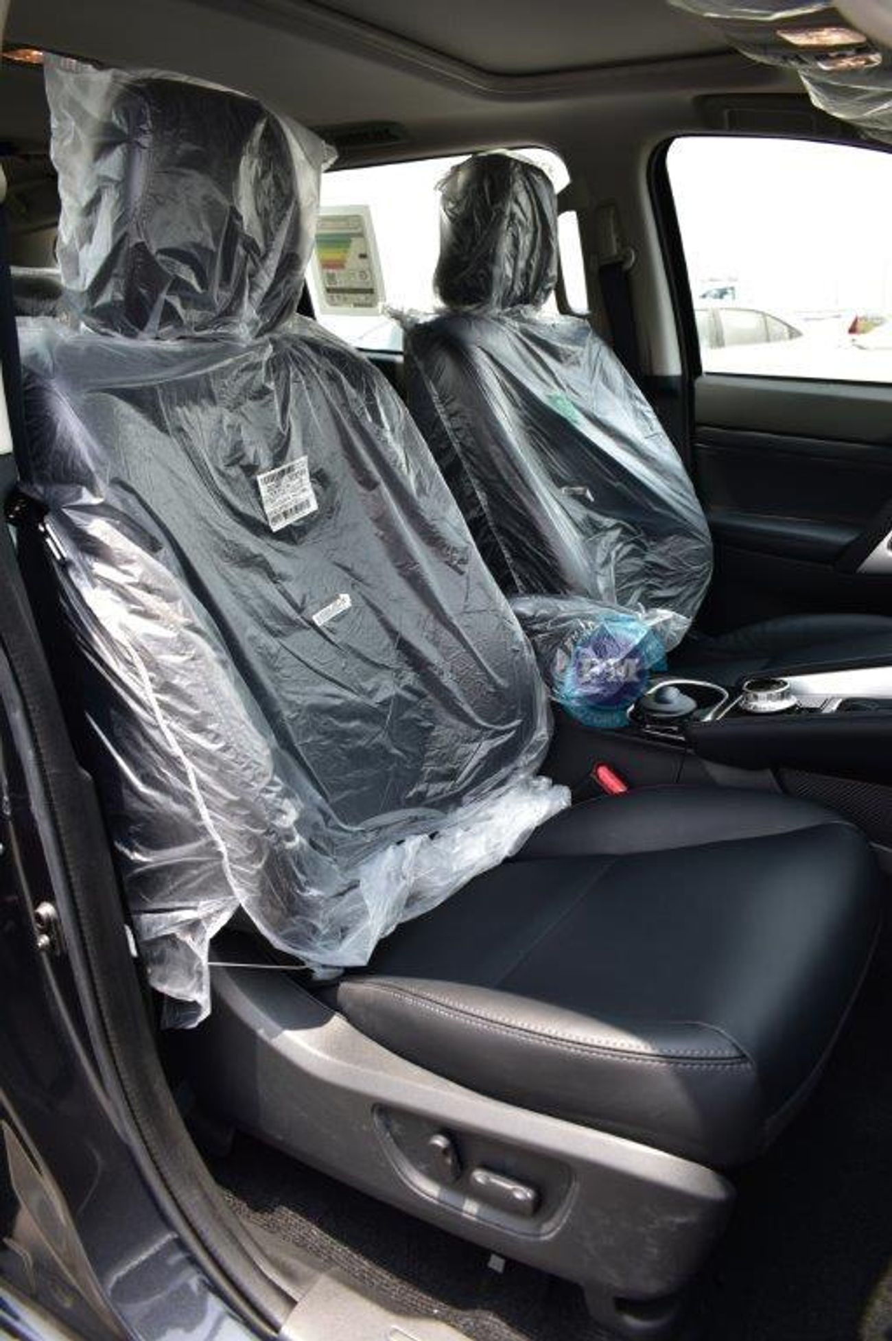 Mitsubishi Montero GLS P Line 3.0L Petrol 4WD 7 Seat Automatic