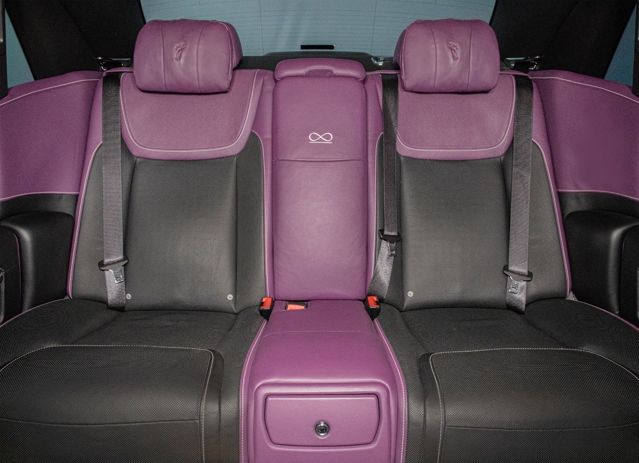 رولز رويس جوست Black Badge 6.6L