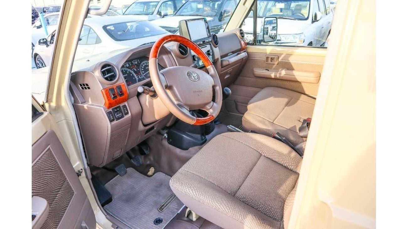 Toyota Land Cruiser Pick Up 2015 MODEL TOYOTA LAND CRUISER 79 SINGLE CAB PICKUP LX V6 4.0L PATROL 4WD