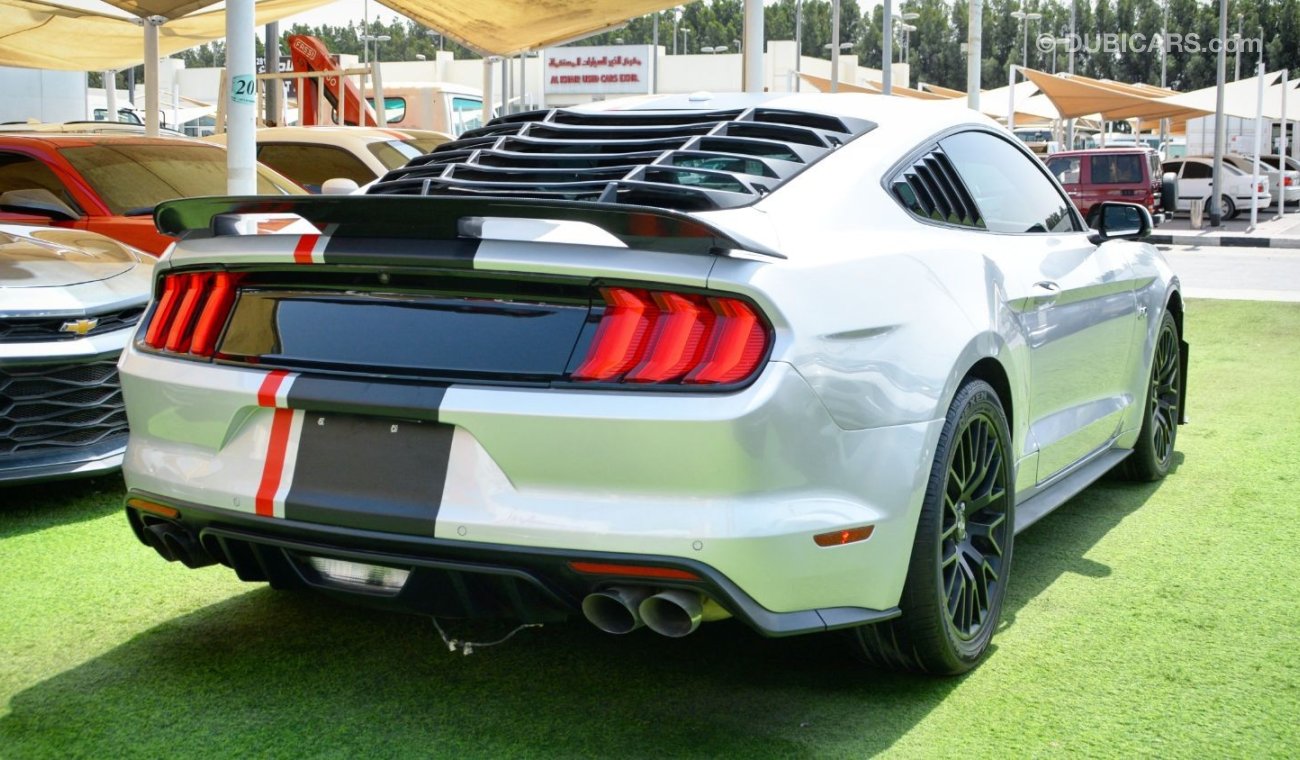 فورد موستانج Mustang GT V8 2019/FullOption/Shelby Kit/Low Miles/Very Good Condition