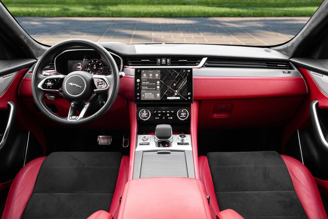 Jaguar F Pace Jaguar F-Pace SVR