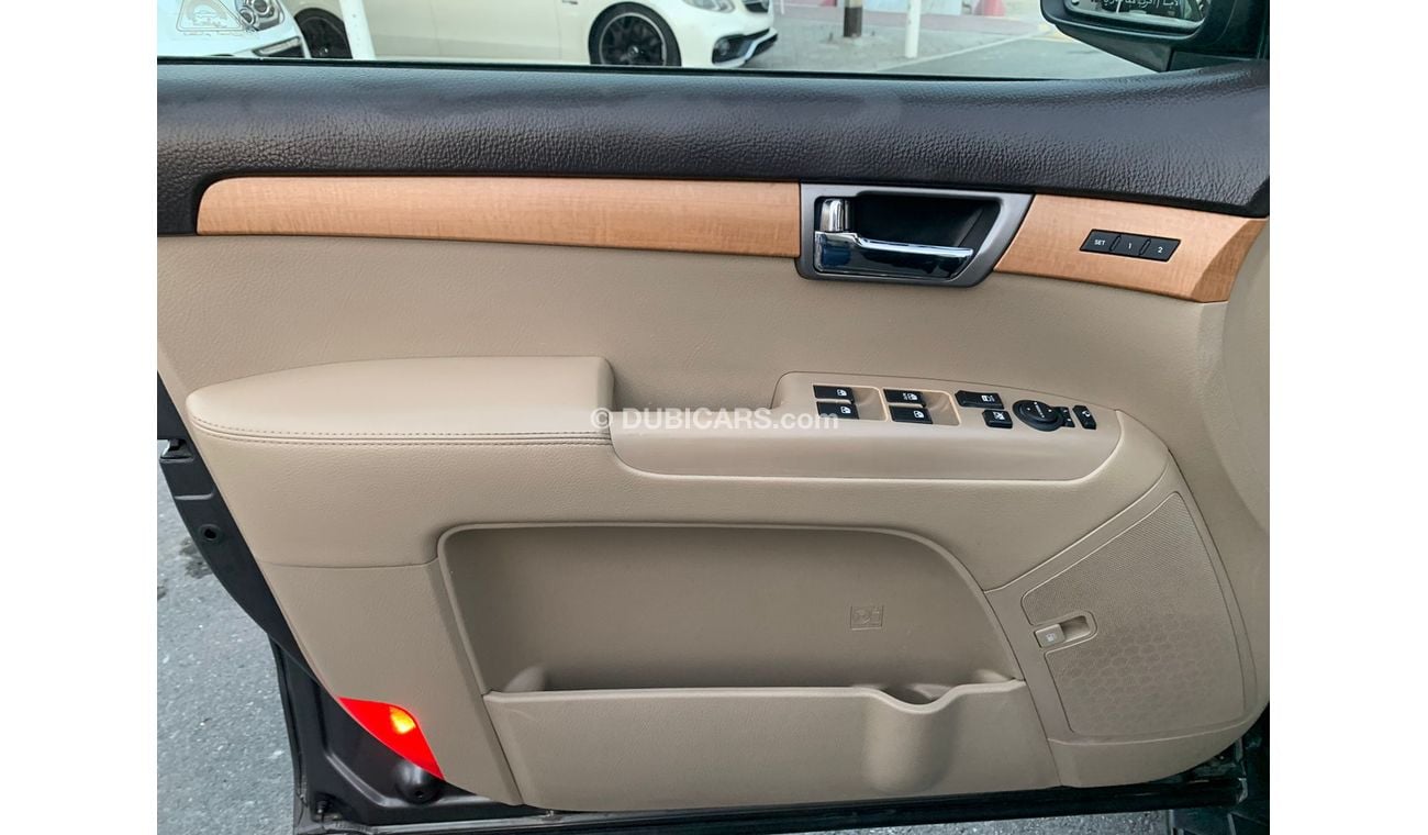 كيا موهافي Kia Mohave Top  2014