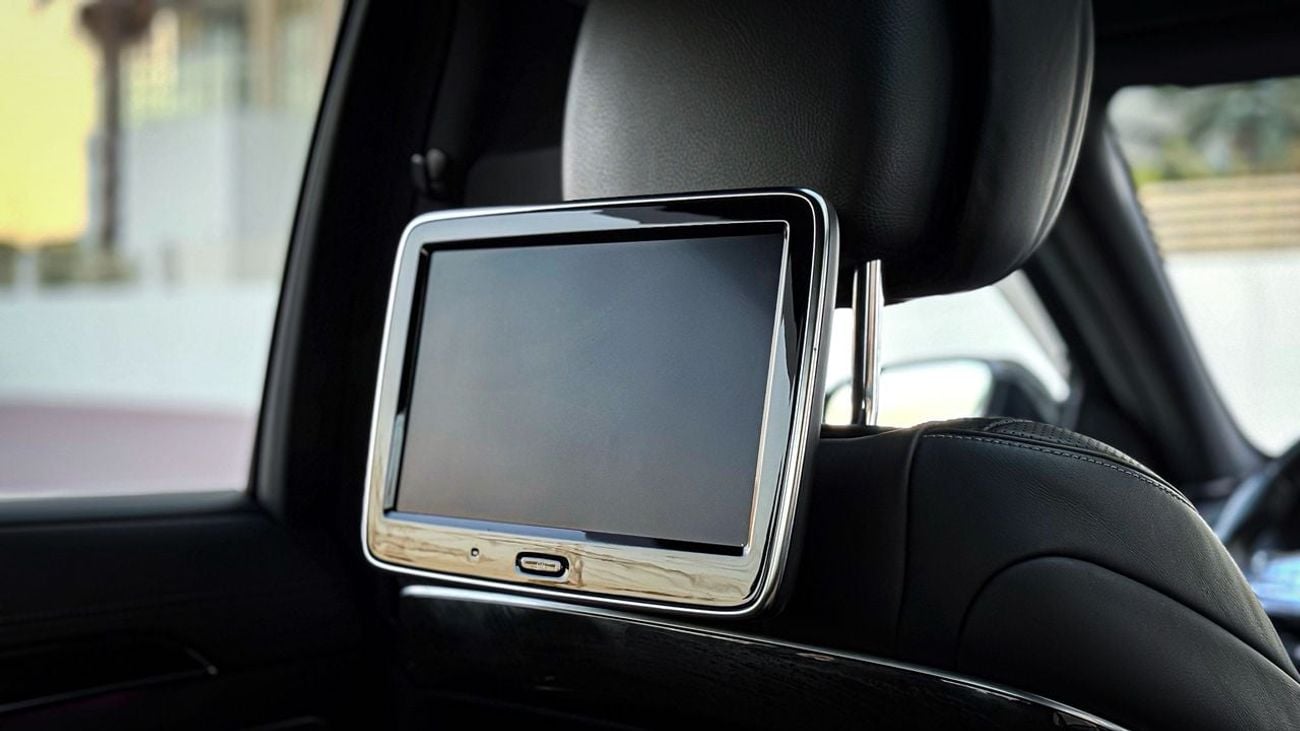 مرسيدس بنز S 500 V8