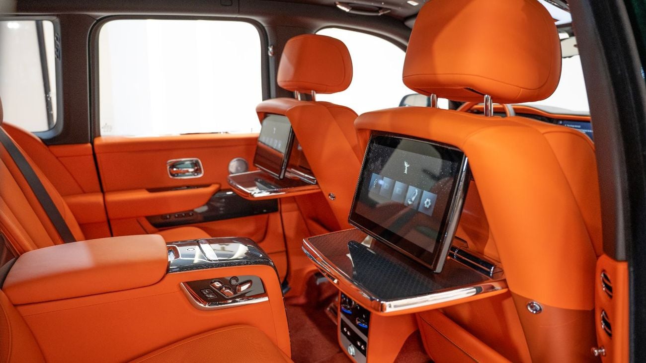 Rolls-Royce Cullinan 2026 | BRAND NEW | 0 KM MILEAGE | BLACK BADGE | EUROPEAN SPECS