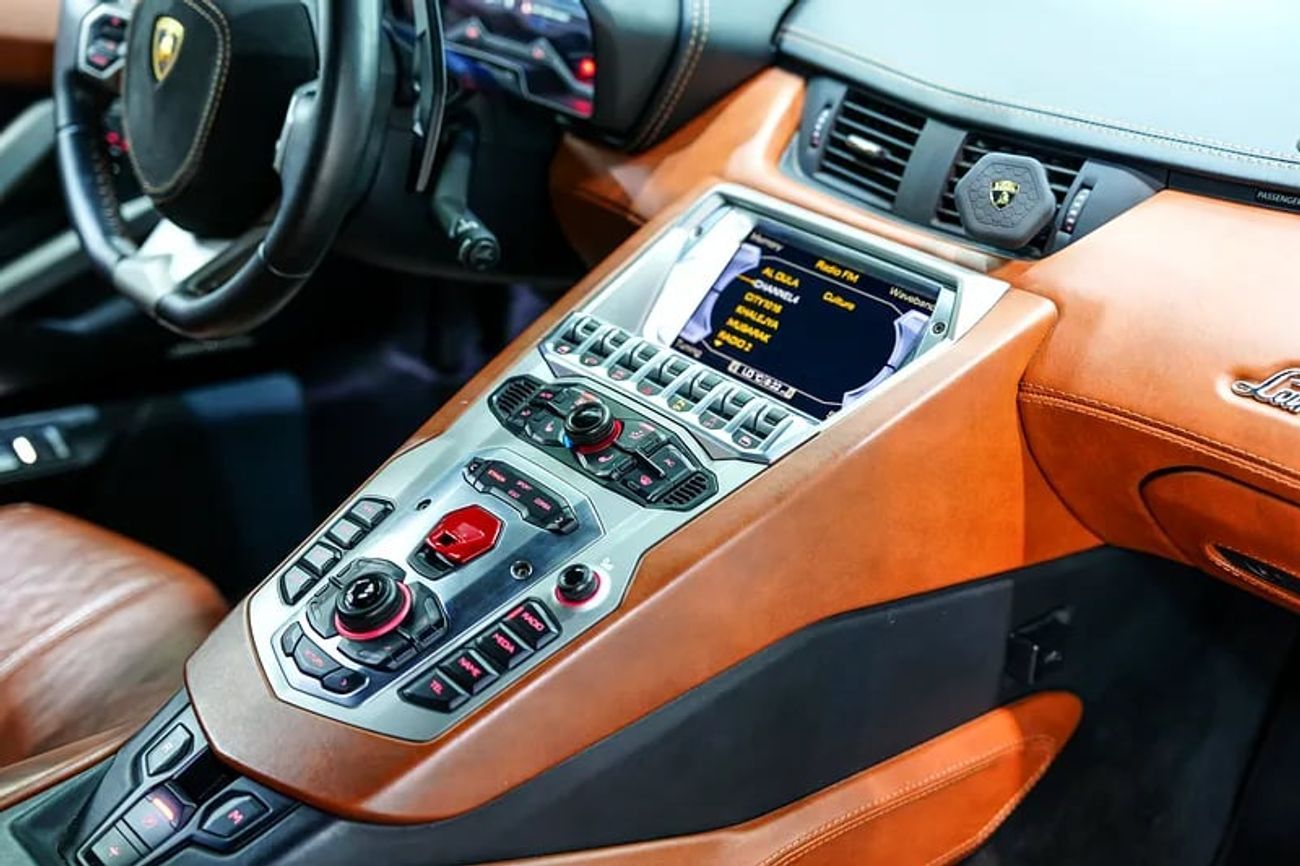 لامبورغيني أفينتادور S Coupe