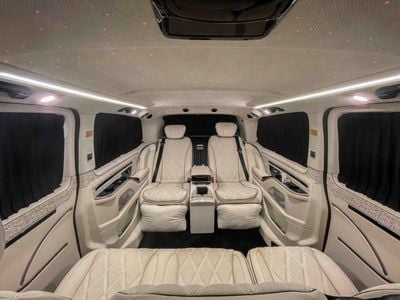 مرسيدس بنز V 300 Built by Barugzai – V300 2025 | Exclusive 1 of 5 | Additional AC